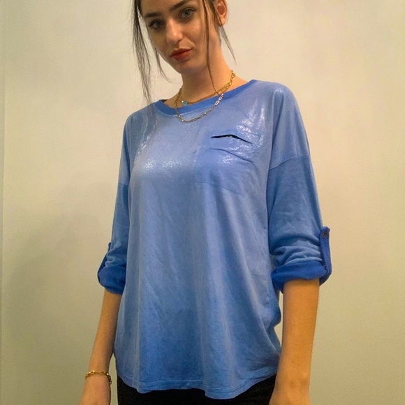 Shimmery baby blue top - Picture 3 of 5